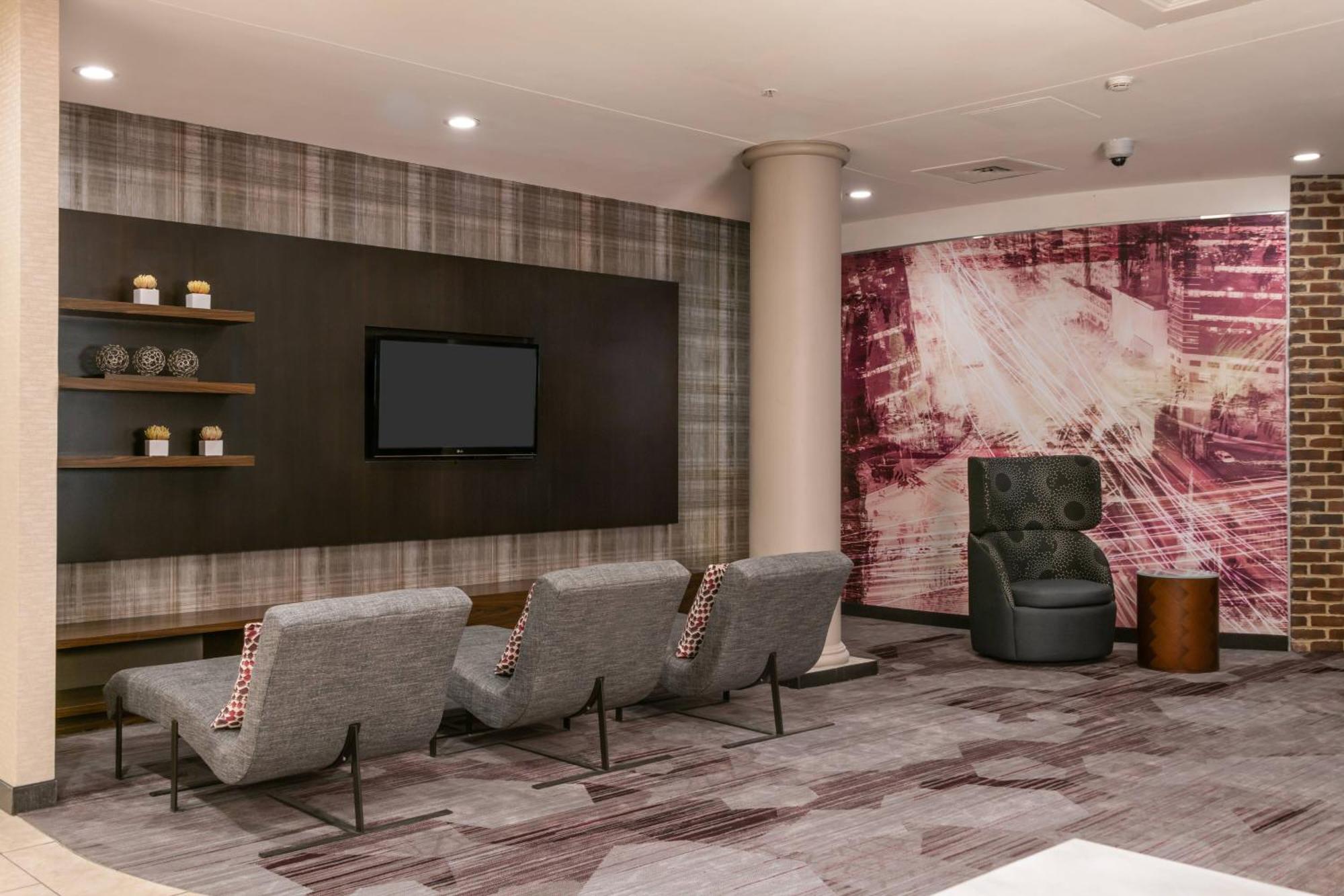 Courtyard By Marriott Newark-University Of Delaware Bagian luar foto