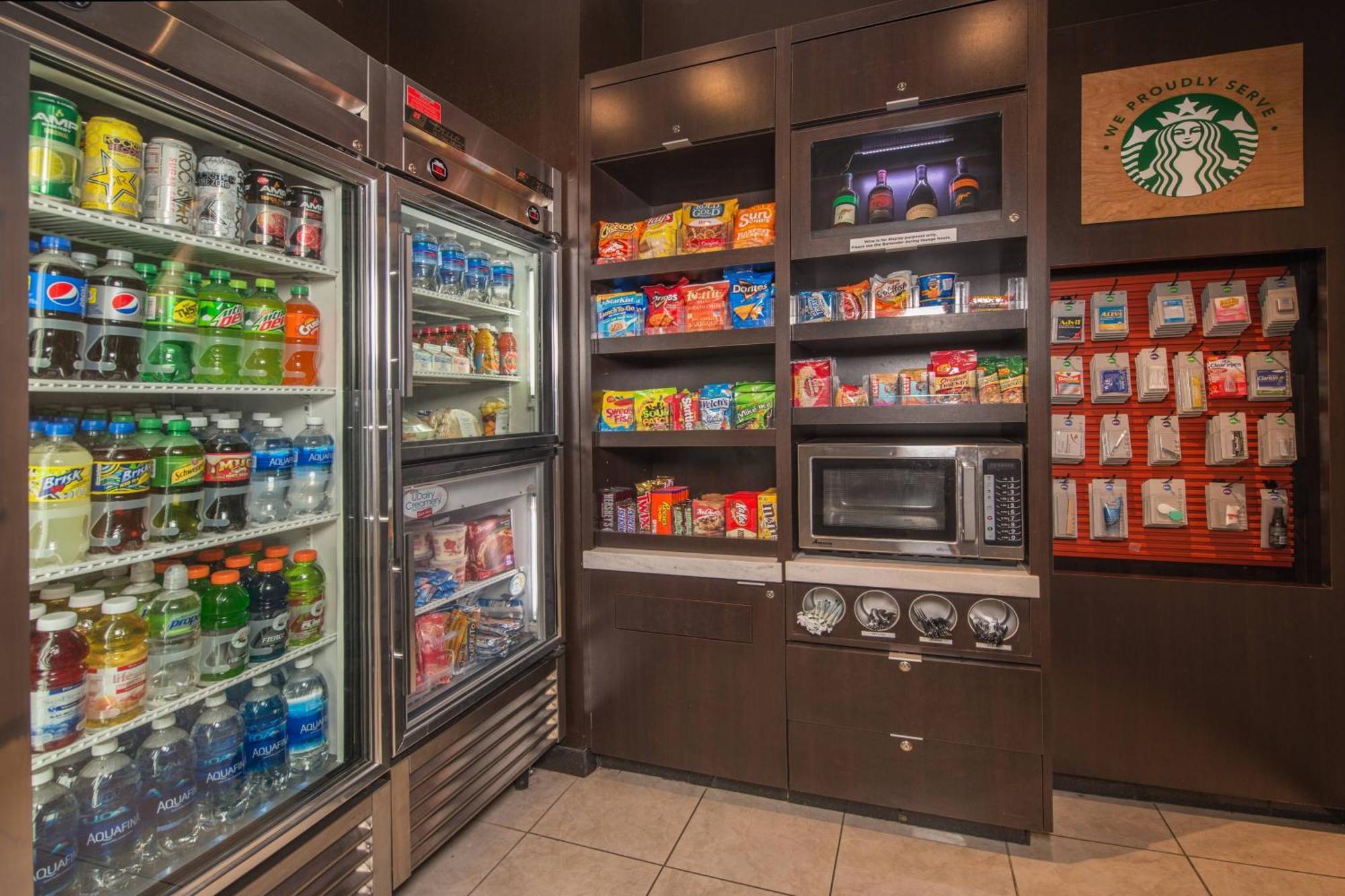 Courtyard By Marriott Newark-University Of Delaware Bagian luar foto