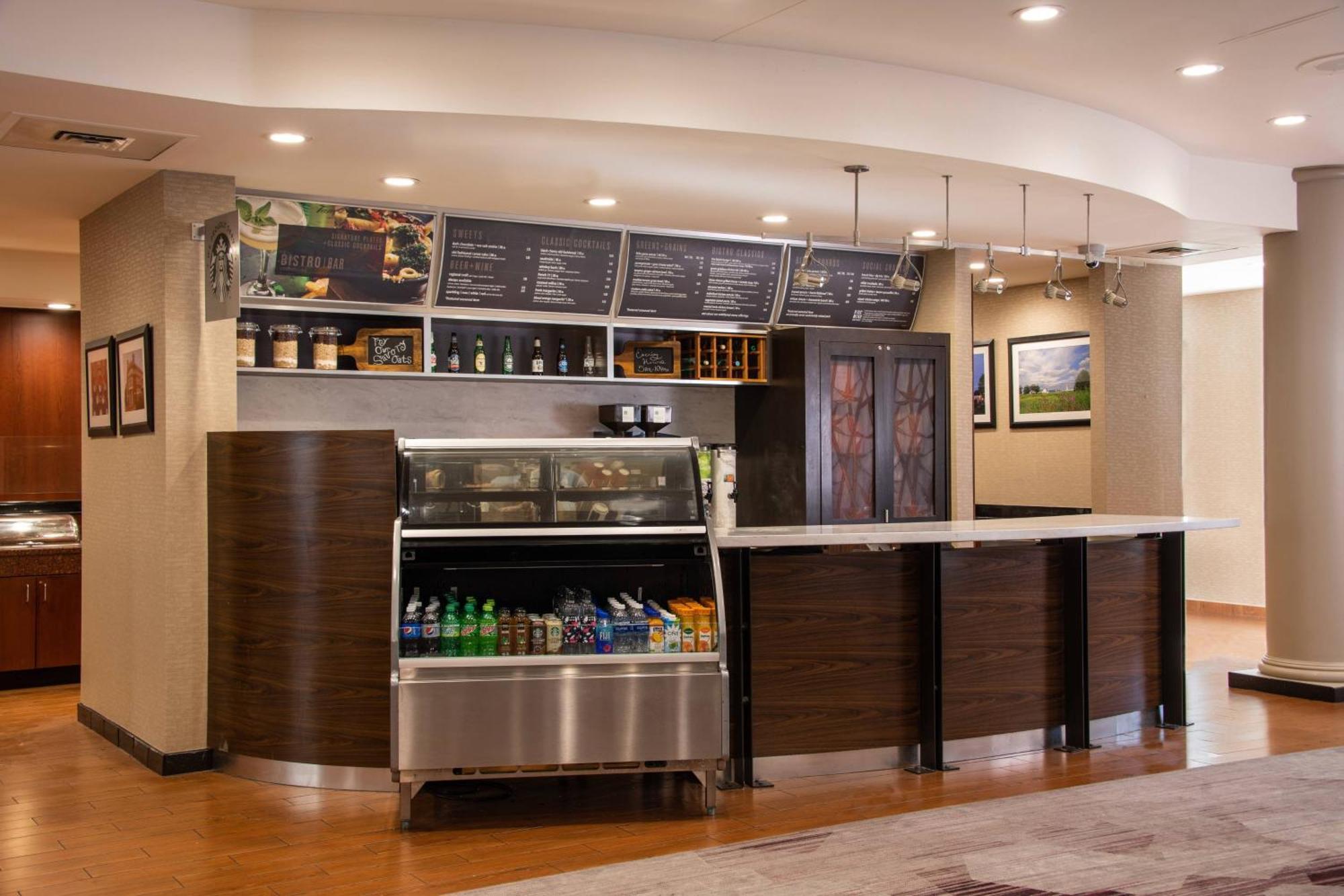 Courtyard By Marriott Newark-University Of Delaware Bagian luar foto