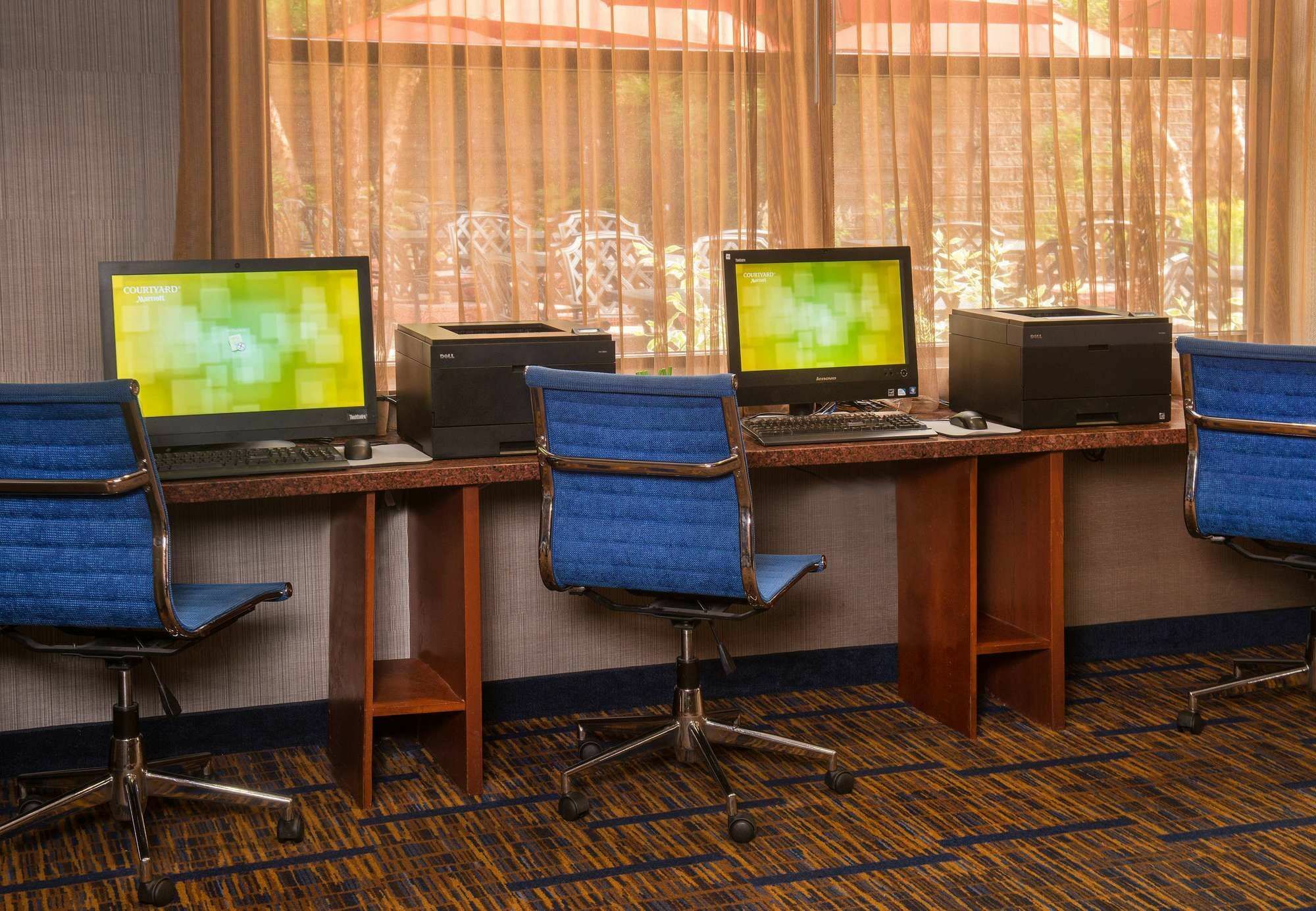 Courtyard By Marriott Newark-University Of Delaware Bagian luar foto
